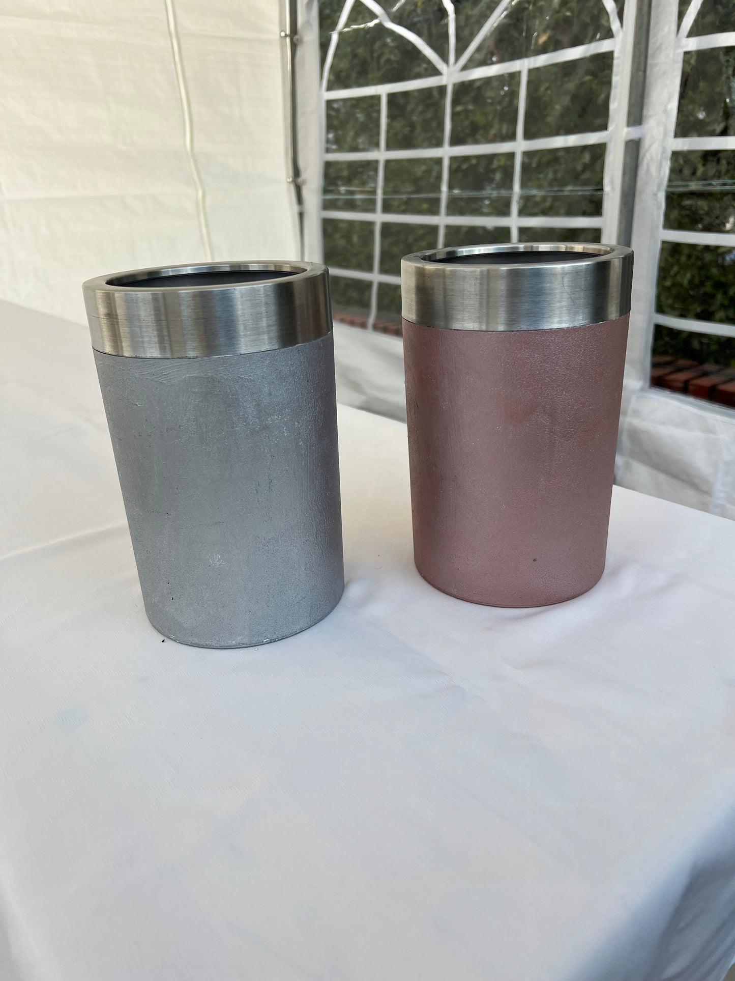 Große Vasen Zylinderförmig (Silber / Rosa) MIETEN