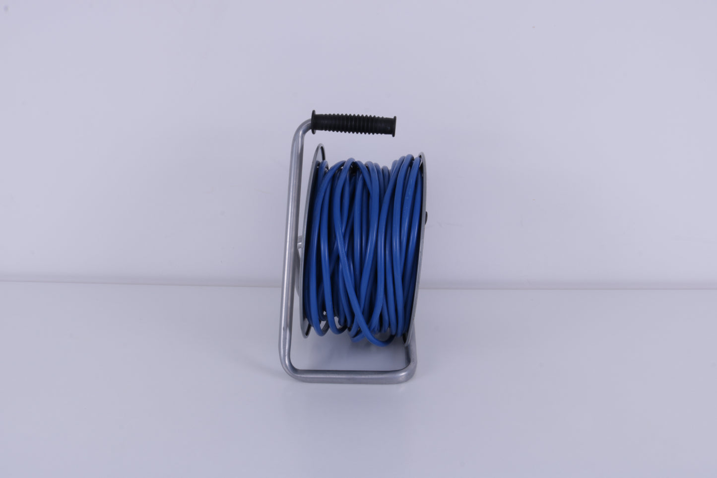 Bild von Kabeltrommel 230 V 4 Stecker 3x 2,5mm 50m o. 25m MIETEN