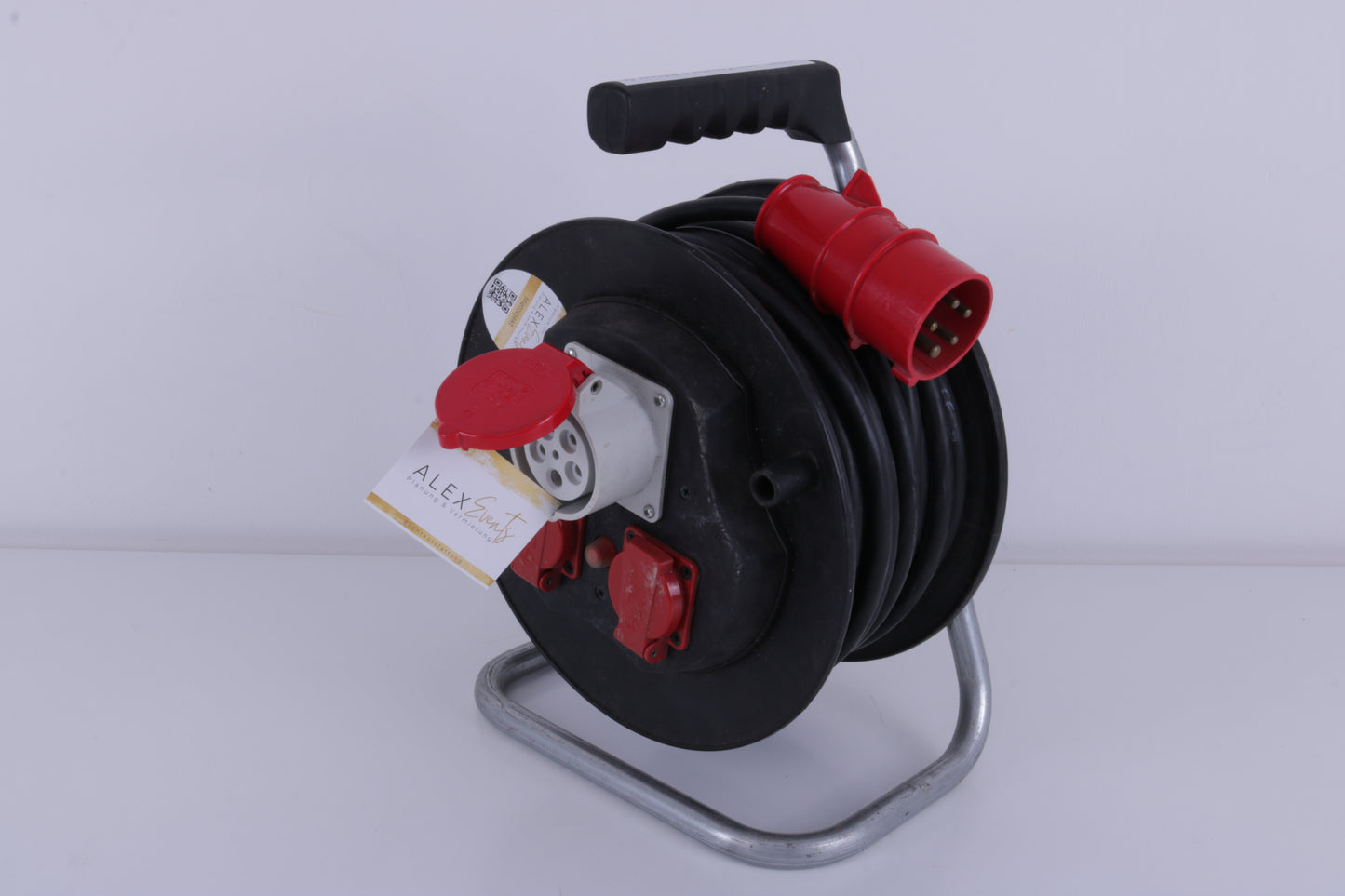 Bild von Kabeltrommel 400 V Starkstrom 4 Stecker 5 Adern 16A MIETEN