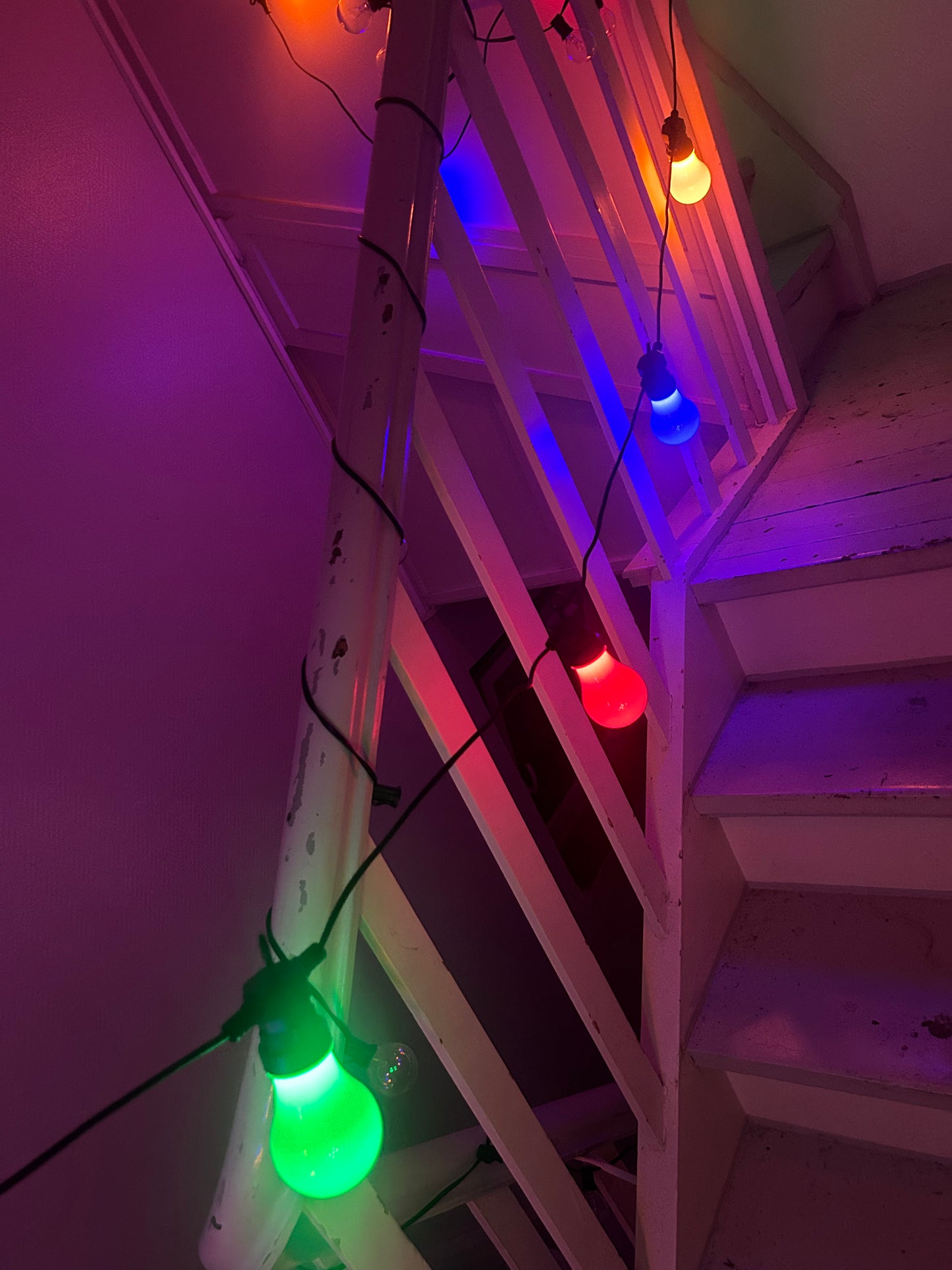 Bild von Lichterkette Zeltbeleuchtung bunt (10m) MIETEN