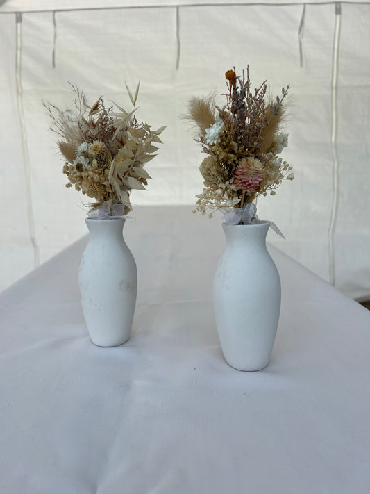 Bild von Vase mit Trockenblumenstrauß MIETEN Dekoration Blumenvase