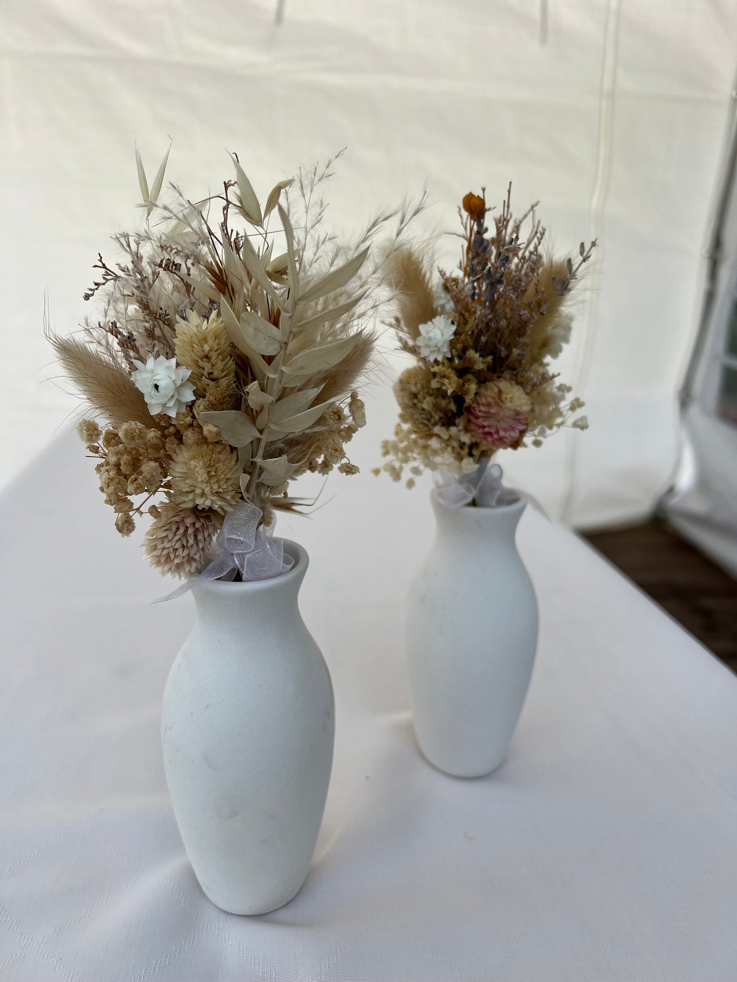 Vase mit Trockenblumenstrauß MIETEN Dekoration Blumenvase