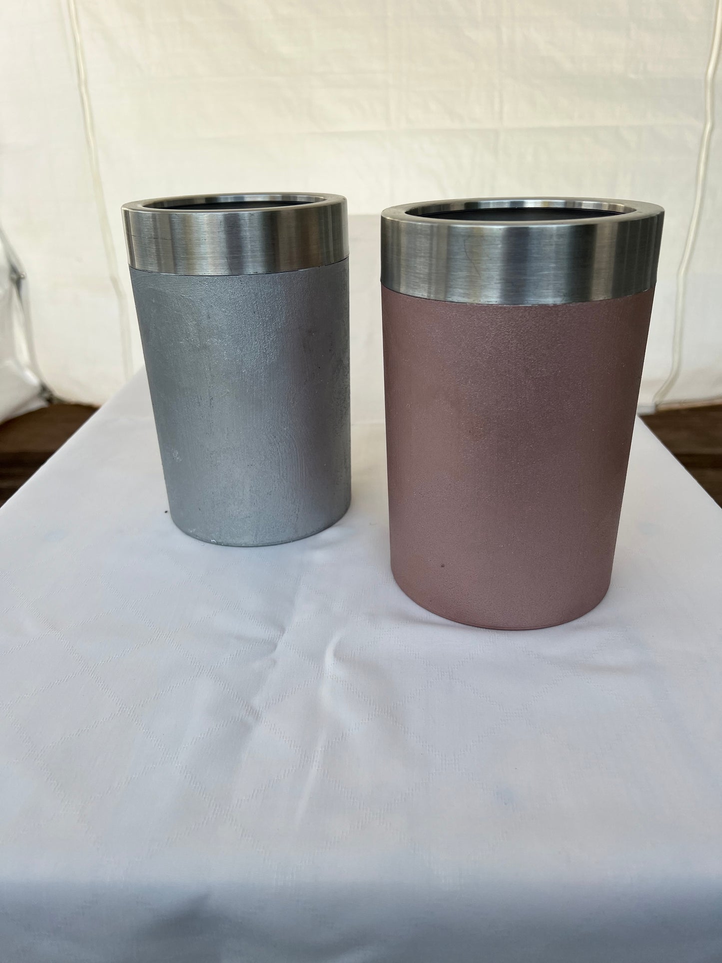 Große Vasen Zylinderförmig (Silber / Rosa) MIETEN