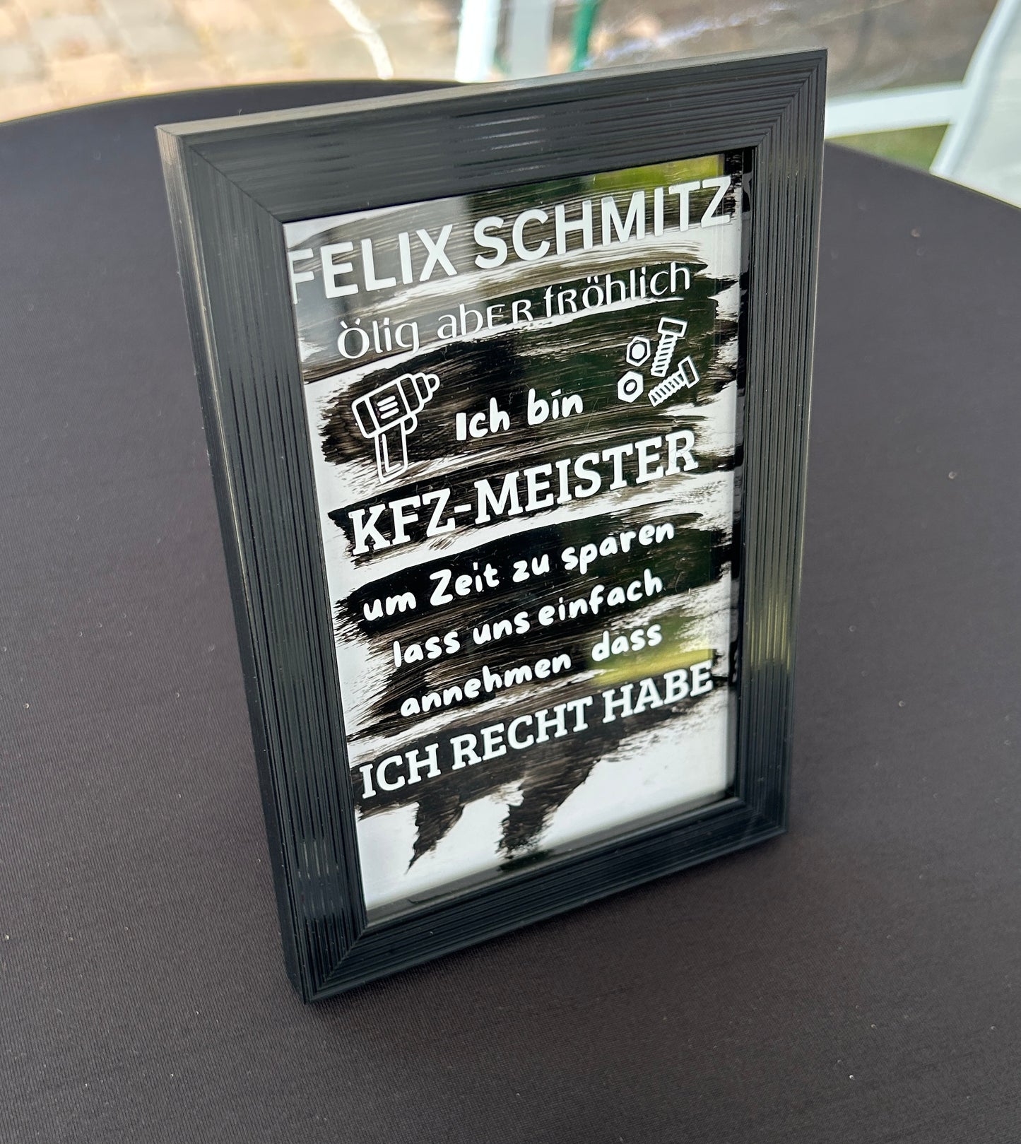 Bild von Individuelles Acrylschild Klein (Wunschtext+Farbe) MIETEN 