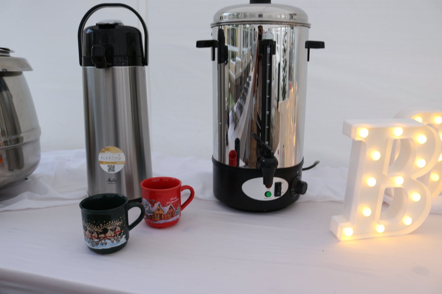 Thermobehälter Zapfhahn 8 Liter (z.B. Glühweinkocher) MIETEN