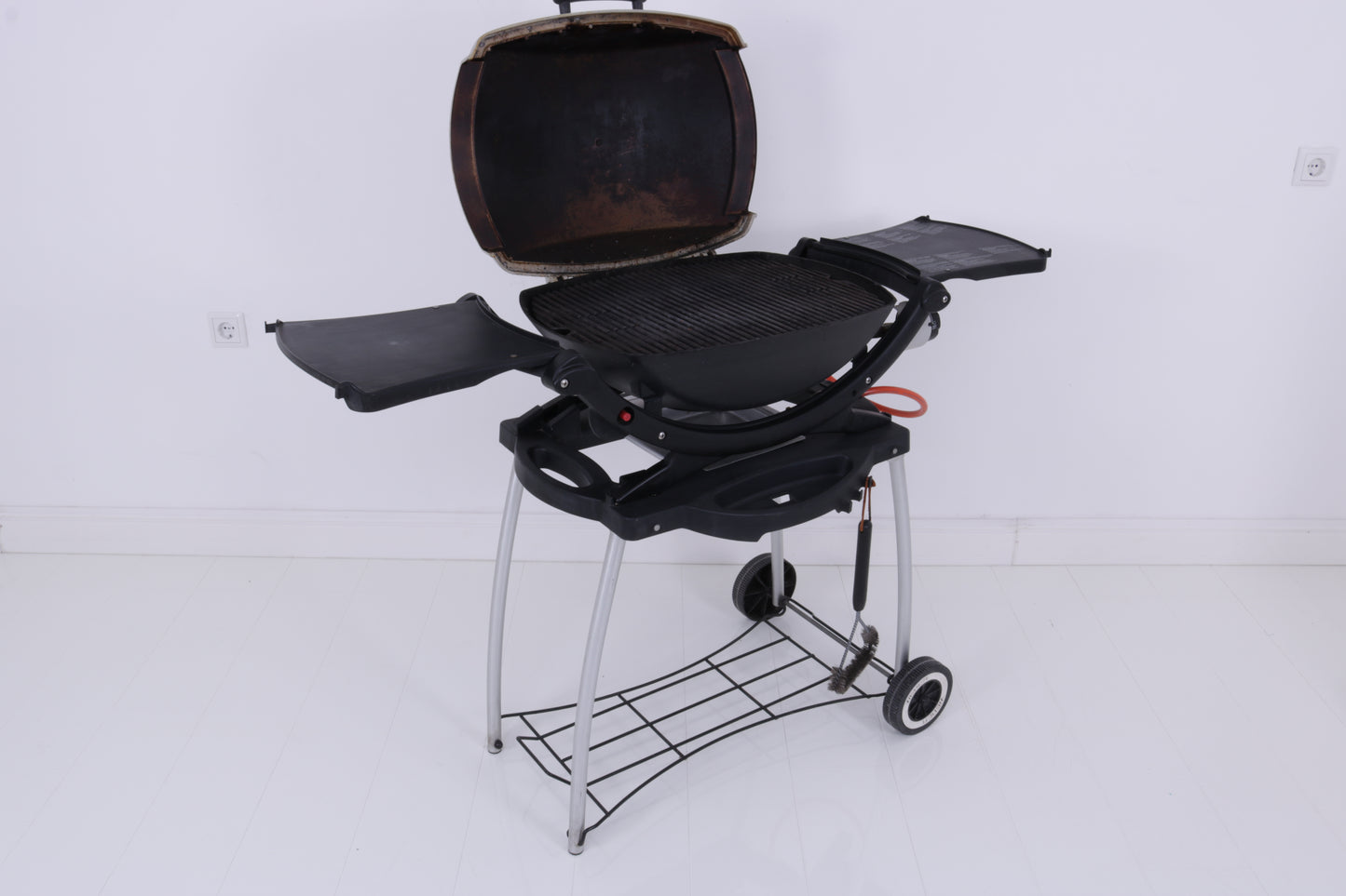 Gasgrill (nur mit Grillschalen verwendbar) MIETEN BBQ Grillparty grillen