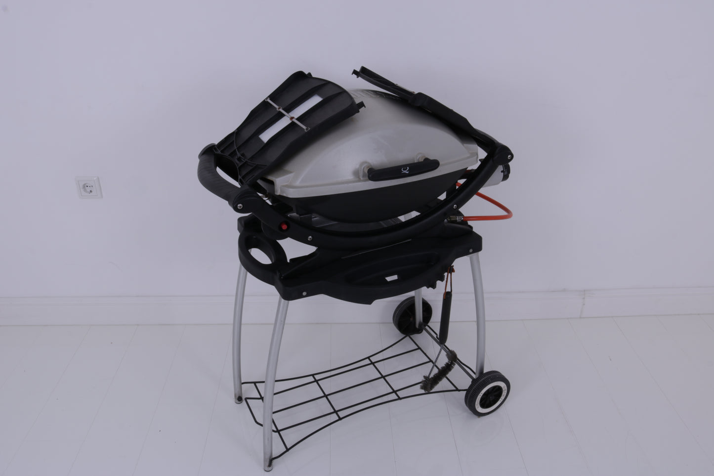 Gasgrill (nur mit Grillschalen verwendbar) MIETEN BBQ Grillparty grillen