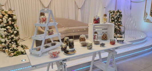 Bild von Bestückung Candybar nach Wunsch + Dekoration (Preis "ab") MIETEN 
