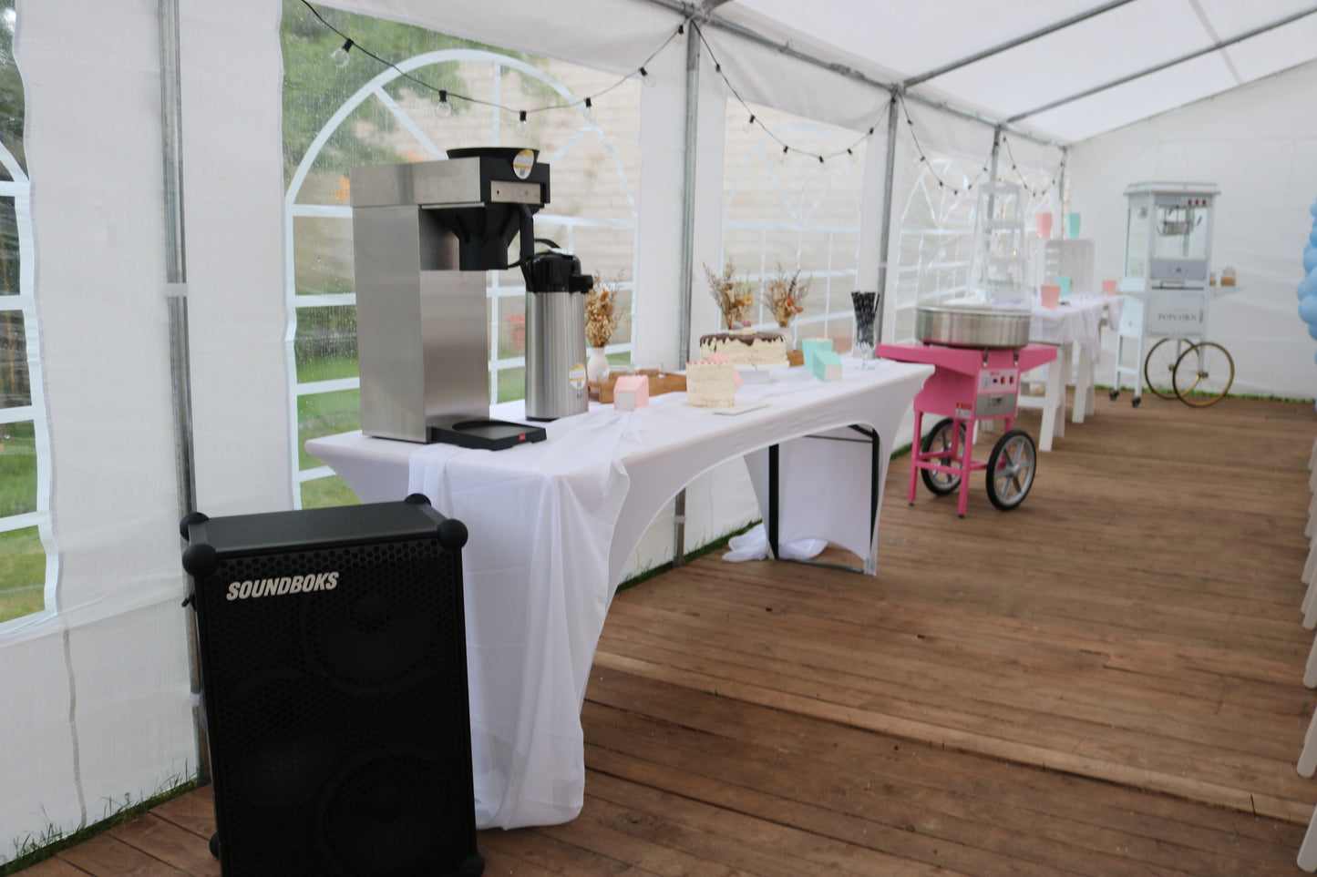 Große Filter Kaffeemaschine + Pumpkanne 2,2l & Filter MIETEN