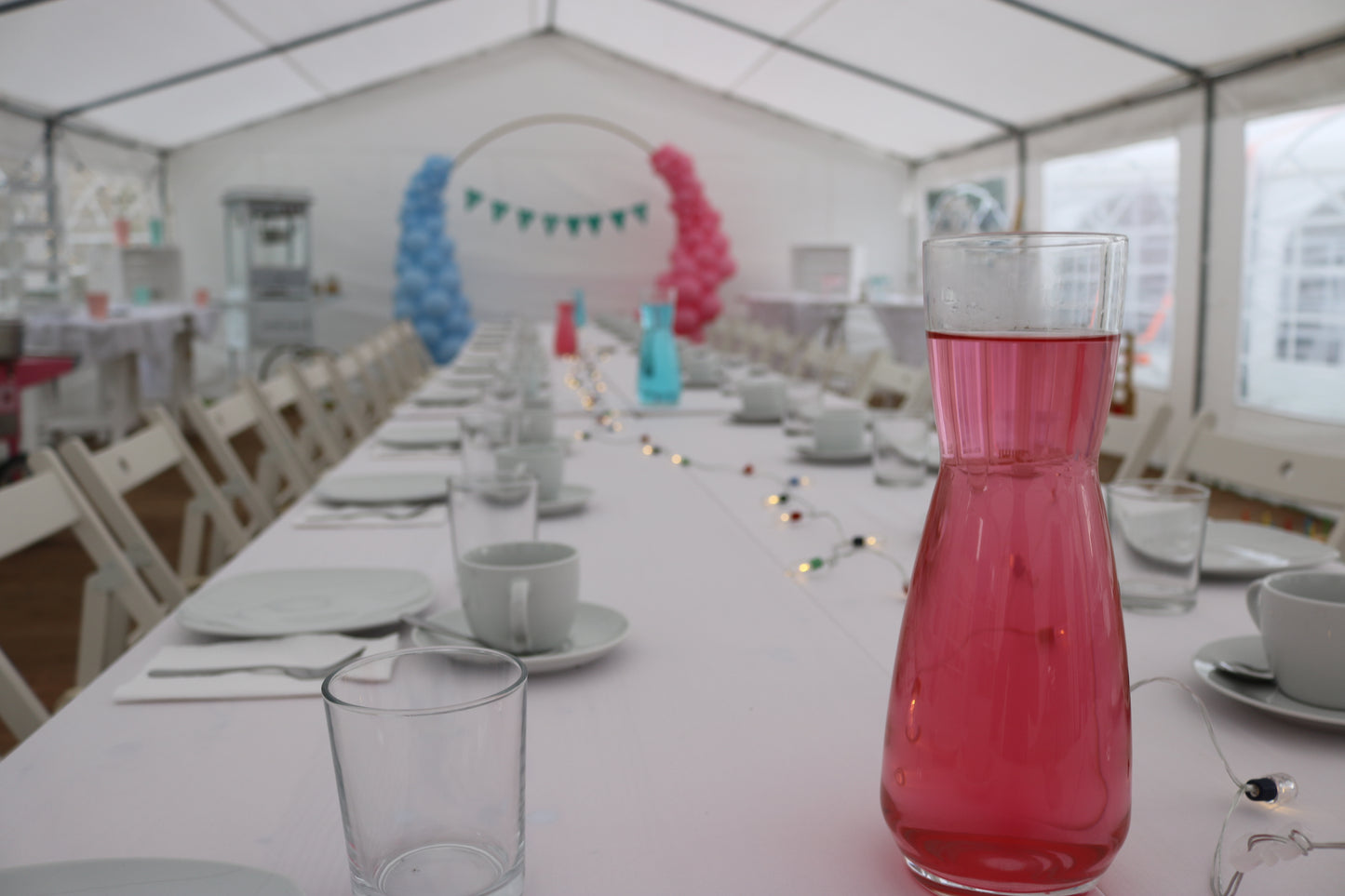 Bild von Glaskaraffe 1 Liter MIETEN Glaskaraffen Weinkaraffen Wasser