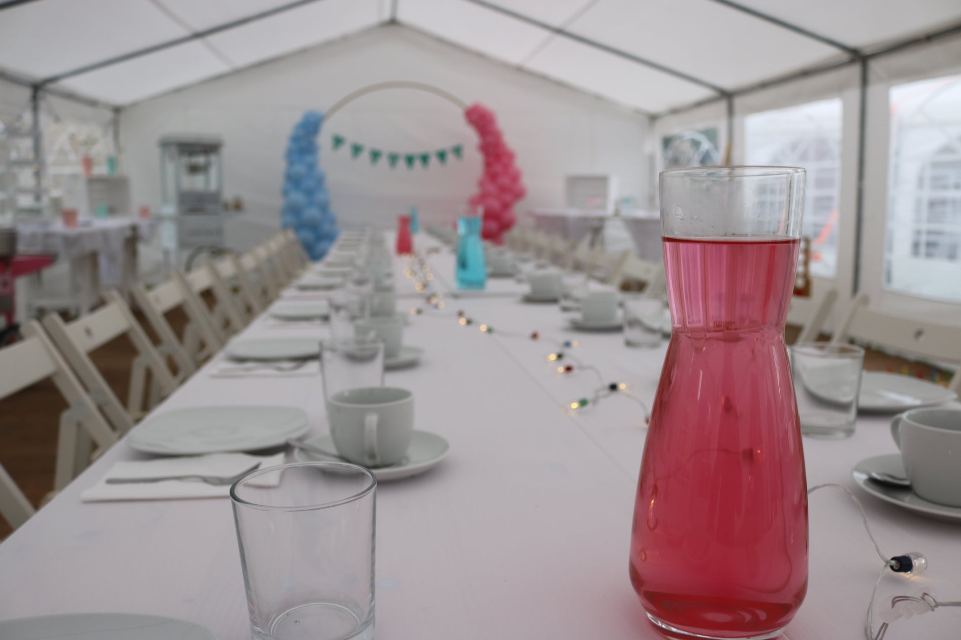 Bild von Glaskaraffe 1 Liter MIETEN Glaskaraffen Weinkaraffen Wasser