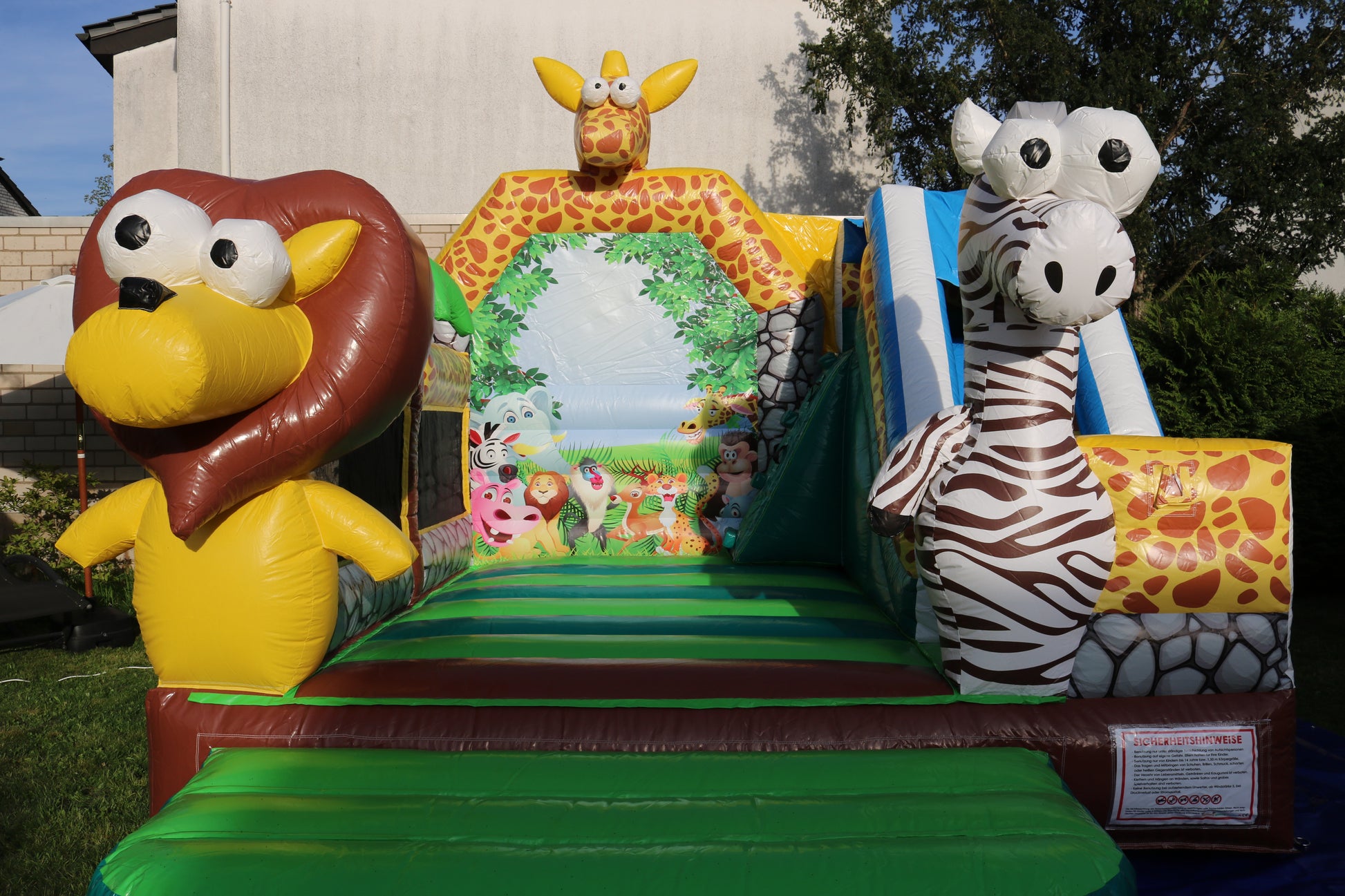 Bild von Hüpfburg Safari Tiere Rutsche MIETEN Kindergeburtstag