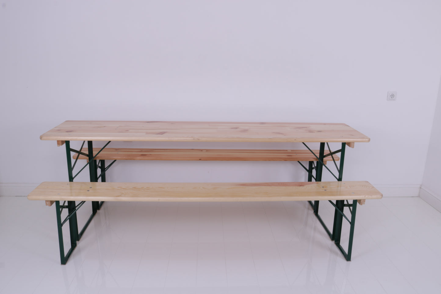 Bierzeltgarnitur (2 Bänke, 1 Tisch 50cm breit) MIETEN Festzeltgarnitur Anlieferung möglich Hussen