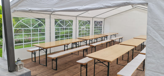 Bild von Extra breite Bierzeltgarnitur Set (2 Bänke, 1 Tisch 70cm breit)  MIETEN Festzeltgarnitur Anlieferung möglich Hussen
