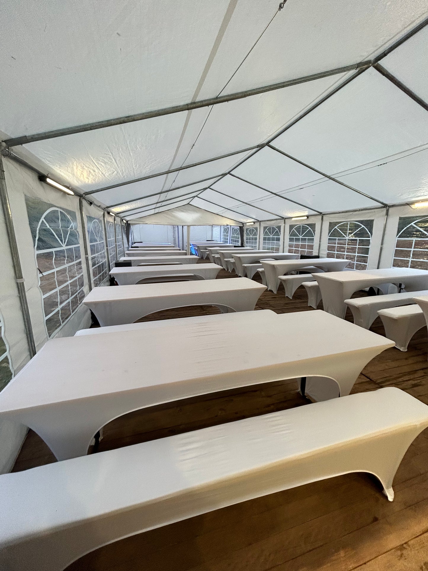 Hussen f. Bierzeltgarnitur breit (Weiß) 2. Wahl, Gereinigt** MIETEN