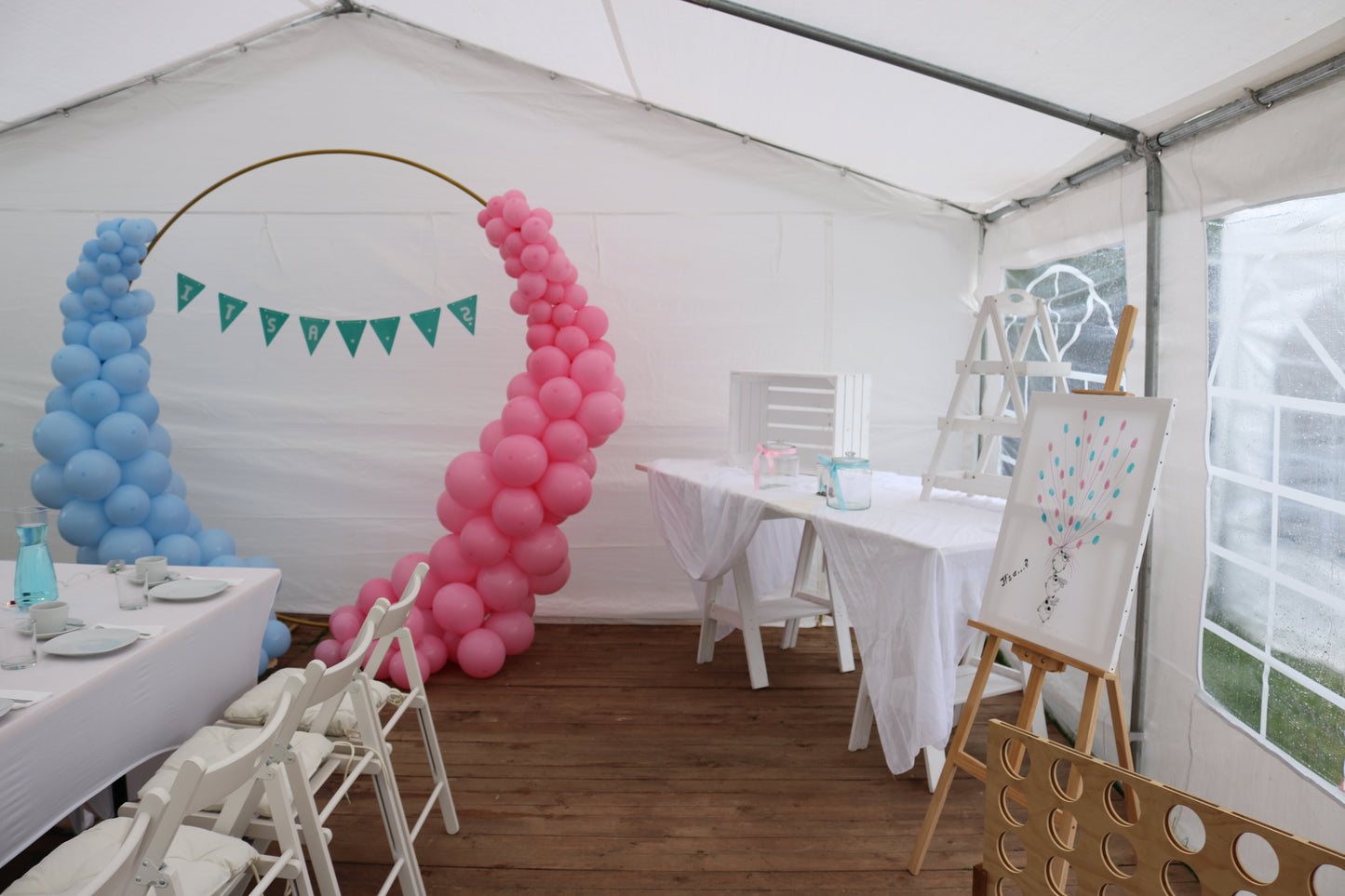 Geschenktisch (Tisch, Leiter-Regal) MIETEN