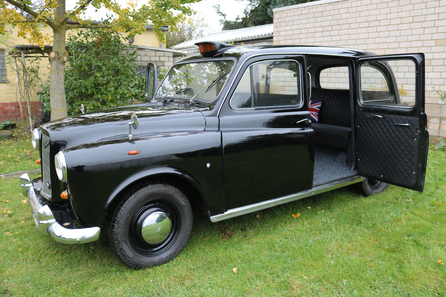 Hochzeitsauto London Taxi  MIETEN Geschenk Englisch Fotoshooting