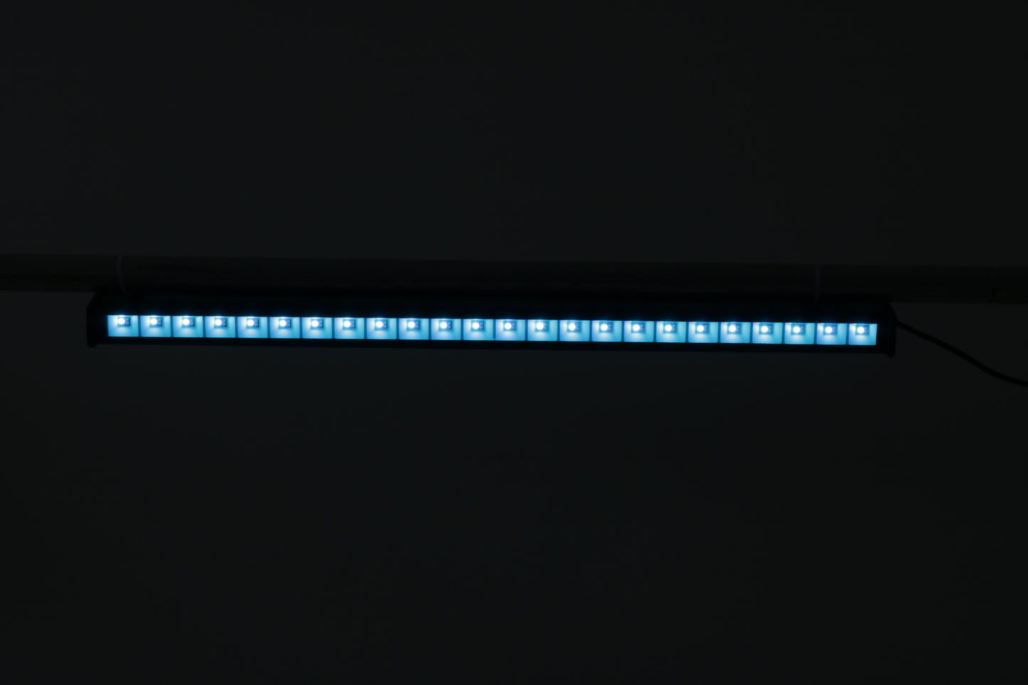 LED Lightbar mit RGB Funktion MIETEN Zeltbeleuchtung