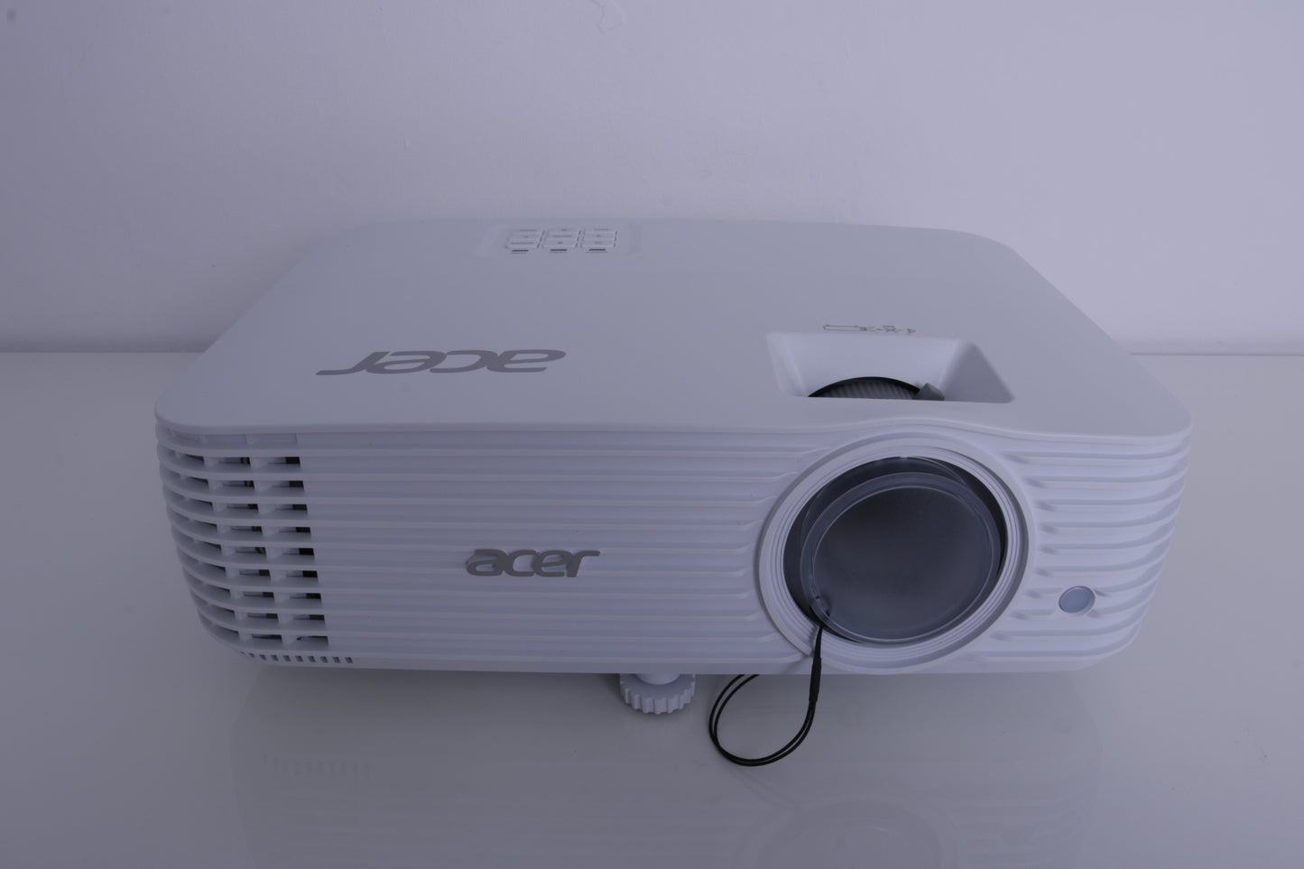 Heimkino Beamer 4K UHD 240 Hz MIETEN