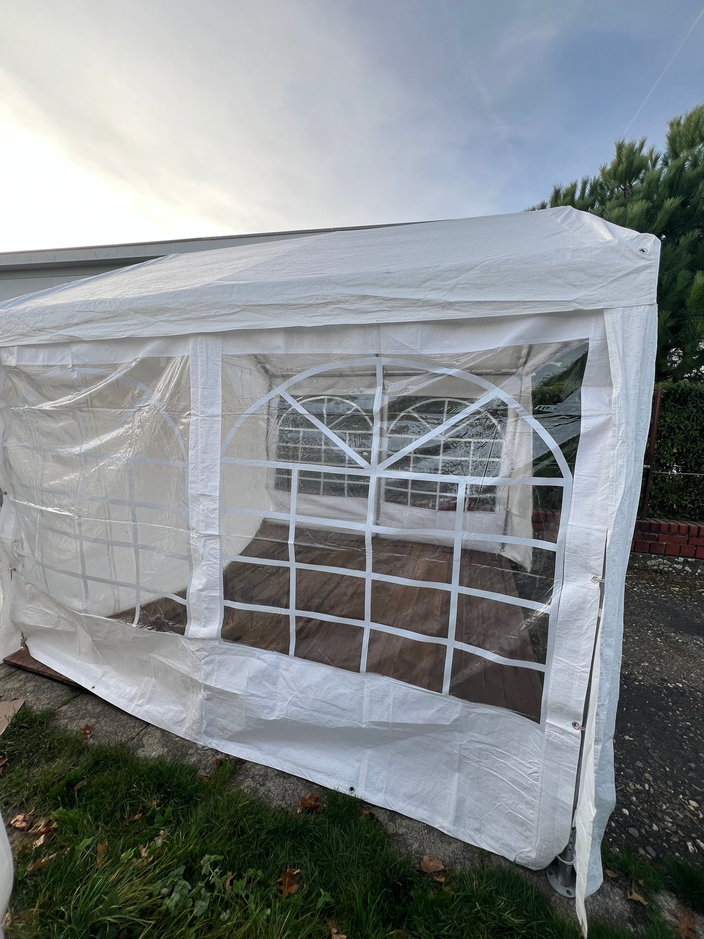 Professionelles Festzelt 3m x 3m MIETEN Partyzelt Pavillon Zelt Zeltbau
